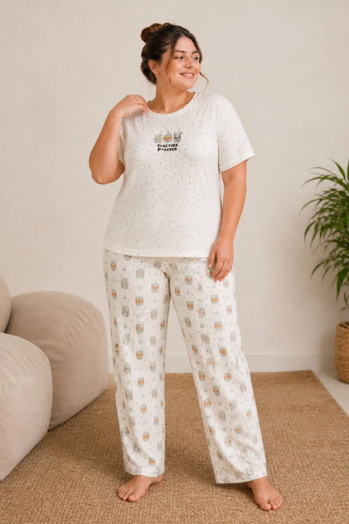 Luna Kısa Kol Kadın Pijama Takımı – Yumuşak Dokulu, Nefes Alabilir, Rahat Ev Giyim Seti - Ekru
